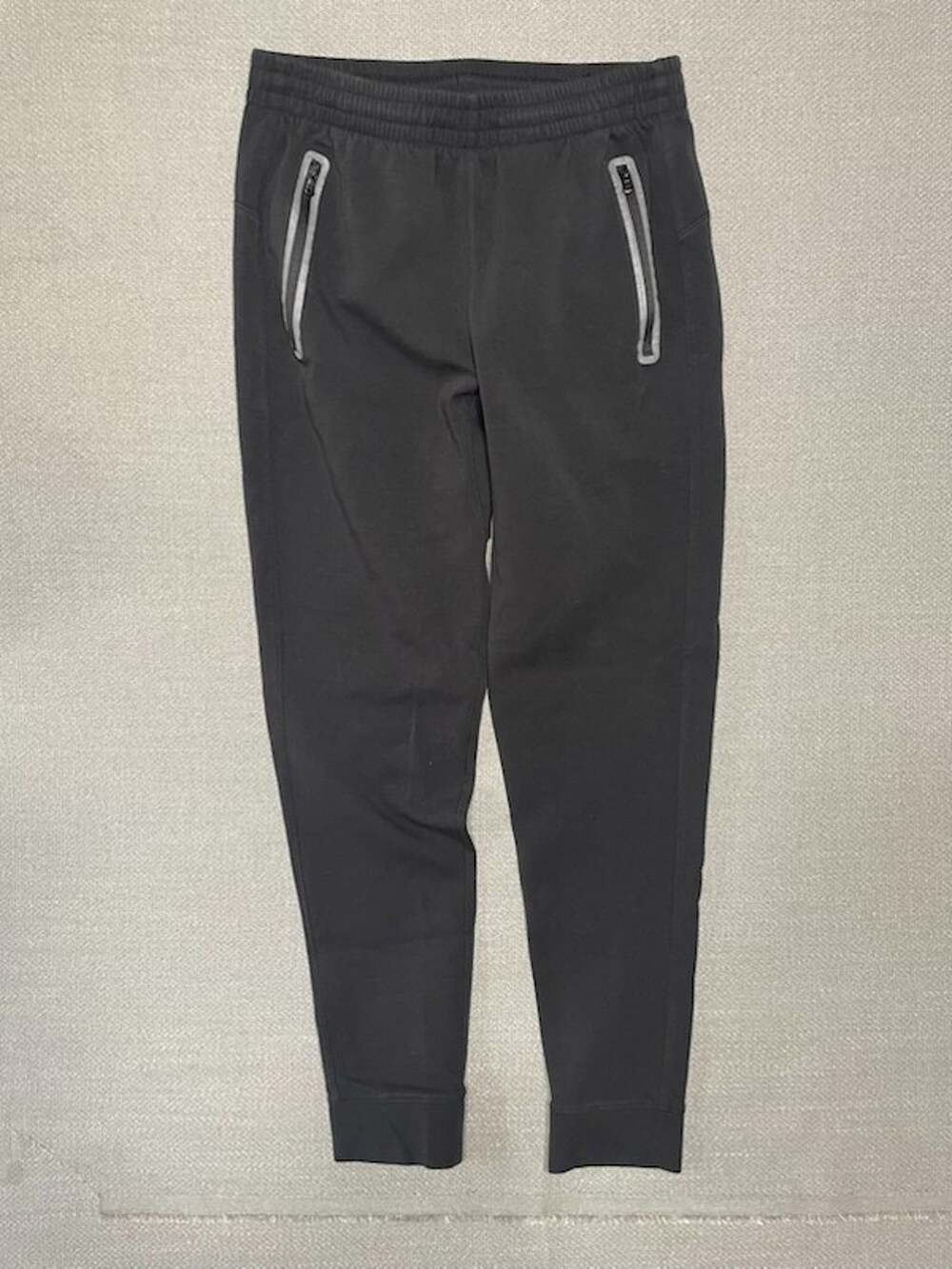 Old Navy Pants Mens Large Dynamic Fleece 4-Way Stretch Tapered Leg Joggers L
